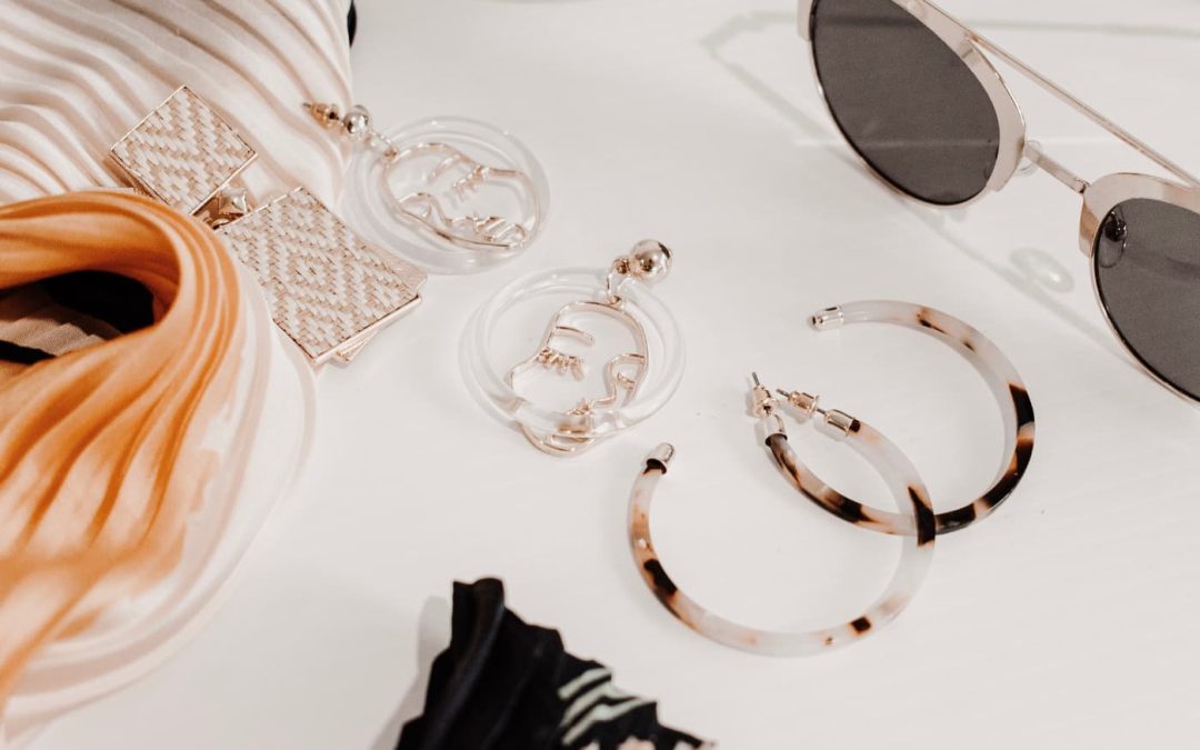 7 Reasons Accessories Transform Your Style